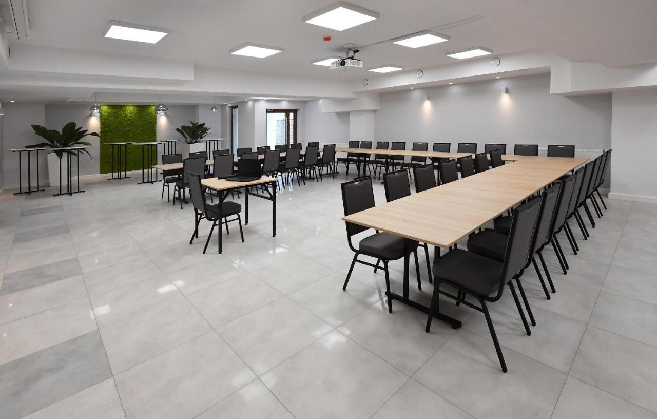 Fotex Acomodação com café da manhã Ząbki Exterior foto