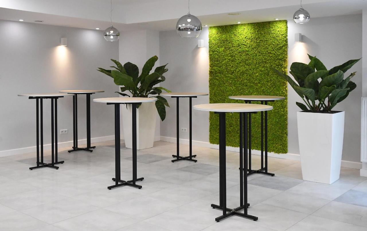 Fotex Acomodação com café da manhã Ząbki Exterior foto
