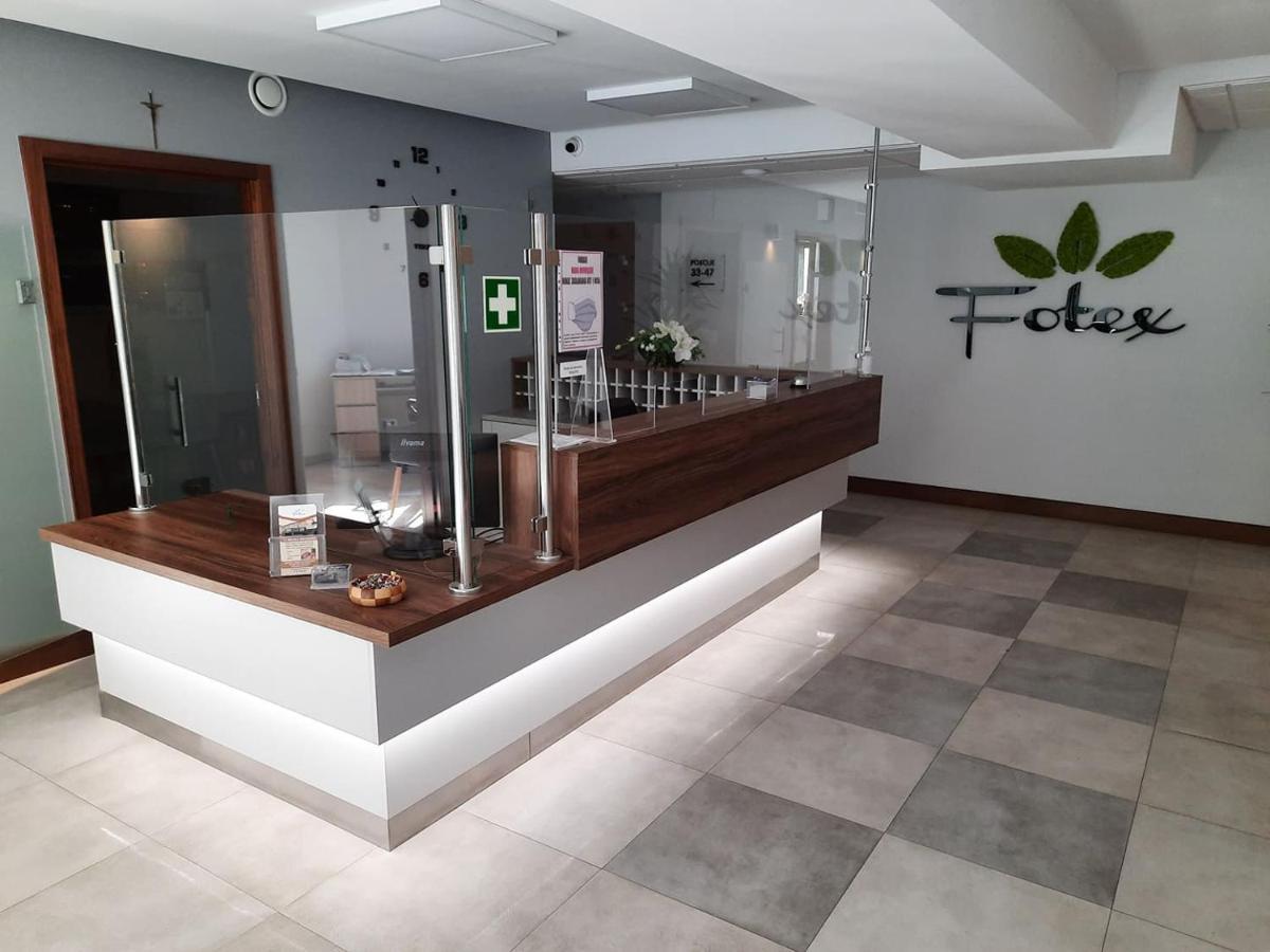 Fotex Acomodação com café da manhã Ząbki Exterior foto